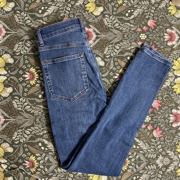 Reformation High Rise Denim Skinny Jeans in Destin Wash Size 26 - Picture 7 of 10